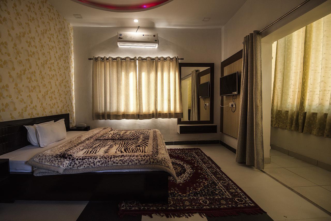 Royal Rawat Palace Pushkar Extérieur photo